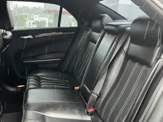 Chrysler 300 2019 S 4dr Sedan