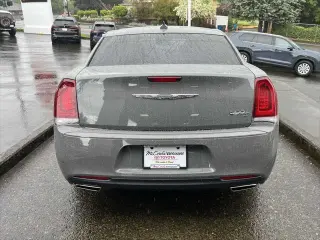 Chrysler 300 2019 S 4dr Sedan