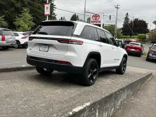 Jeep Grand Cherokee 2023 4x4 Altitude 4dr SUV