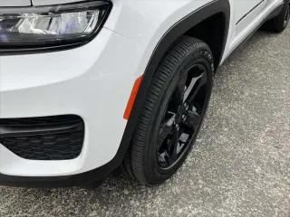 Jeep Grand Cherokee 2023 4x4 Altitude 4dr SUV