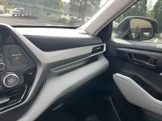 Toyota Highlander 2022 LE 4dr SUV