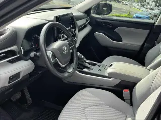 Toyota Highlander 2022 LE 4dr SUV