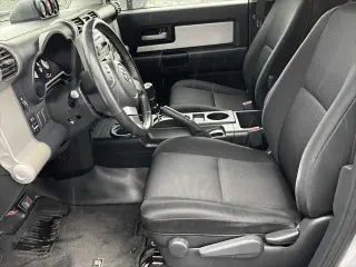 Toyota FJ Cruiser 2007 4dr SUV (4L V6 5A)