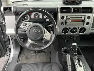 Toyota FJ Cruiser 2007 4dr SUV (4L V6 5A)