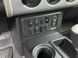 Toyota FJ Cruiser 2007 4dr SUV (4L V6 5A)