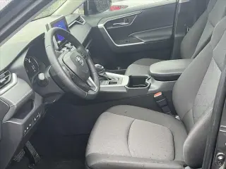 Toyota RAV4 2025 AWD XLE 4dr SUV