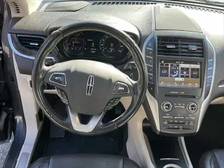 Lincoln MKC 2017 AWD Reserve 4dr SUV
