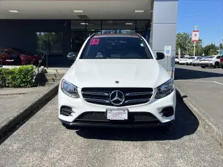 Mercedes-Benz GLC 2018 GLC 300 4dr SUV