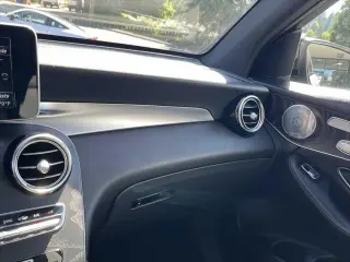 Mercedes-Benz GLC 2018 GLC 300 4dr SUV