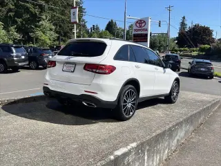 Mercedes-Benz GLC 2018 GLC 300 4dr SUV
