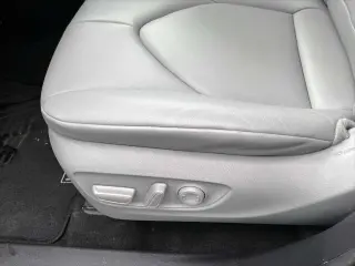 Toyota Highlander Hybrid 2023 AWD XLE 4dr SUV