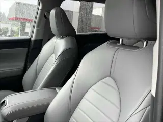 Toyota Highlander Hybrid 2023 AWD XLE 4dr SUV