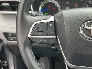 Toyota Highlander Hybrid 2023 AWD XLE 4dr SUV