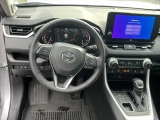 Toyota RAV4 2024 AWD XLE Premium 4dr SUV
