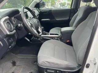 Toyota Tacoma 2021 4x4 SR5 V6 4dr Double Cab 6.1 ft LB