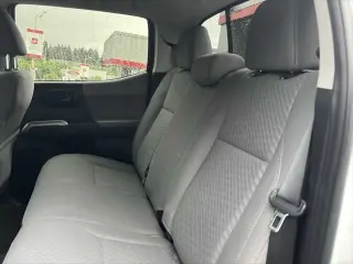 Toyota Tacoma 2021 4x4 SR5 V6 4dr Double Cab 6.1 ft LB
