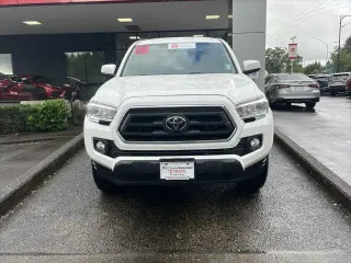Toyota Tacoma 2021 4x4 SR5 V6 4dr Double Cab 6.1 ft LB