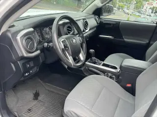 Toyota Tacoma 2021 4x4 SR5 V6 4dr Double Cab 6.1 ft LB