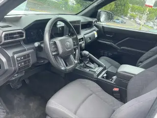 Toyota Tacoma 2025 4x2 SR 2dr XtraCab 6.1 ft LB