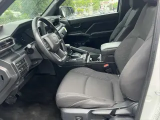 Toyota Tacoma 2025 4x2 SR 2dr XtraCab 6.1 ft LB