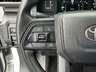 Toyota Tacoma 2025 4x2 SR 2dr XtraCab 6.1 ft LB