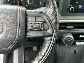 Toyota Tacoma 2025 4x2 SR 2dr XtraCab 6.1 ft LB