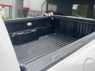 Toyota Tacoma 2025 4x2 SR 2dr XtraCab 6.1 ft LB