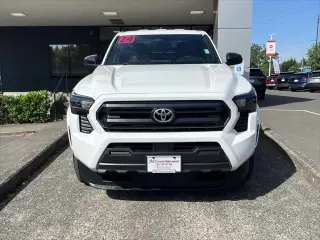 Toyota Tacoma 2024 4x2 SR 2dr XtraCab 6.1 ft LB