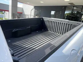 Toyota Tacoma 2024 4x2 SR 2dr XtraCab 6.1 ft LB
