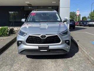 Toyota Highlander 2023 AWD XLE 4dr SUV