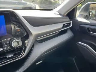 Toyota Highlander 2023 AWD XLE 4dr SUV