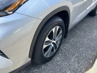 Toyota Highlander 2023 AWD XLE 4dr SUV