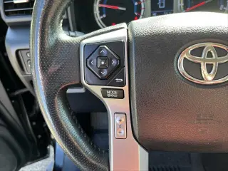 Toyota 4Runner 2019 4x4 SR5 4dr SUV