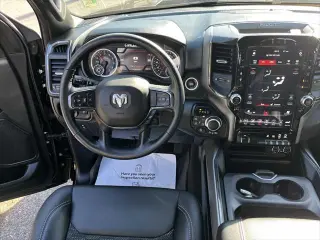 Ram 1500 2020 4x4 Big Horn 4dr Crew Cab 5.6 ft. SB Pickup