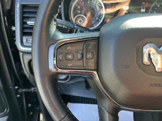 Ram 1500 2020 4x4 Big Horn 4dr Crew Cab 5.6 ft. SB Pickup