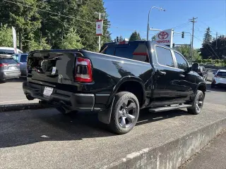 Ram 1500 2020 4x4 Big Horn 4dr Crew Cab 5.6 ft. SB Pickup