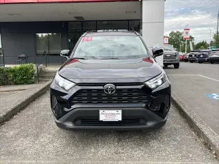 Toyota RAV4 2024 AWD XLE 4dr SUV