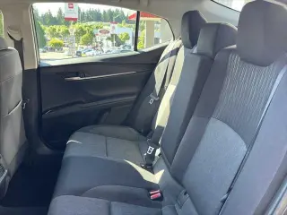 Toyota Camry 2025 SE 4dr Sedan