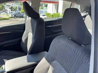 Toyota Camry 2025 SE 4dr Sedan