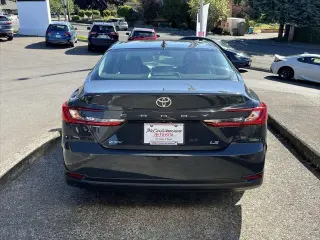 Toyota Camry 2025 SE 4dr Sedan