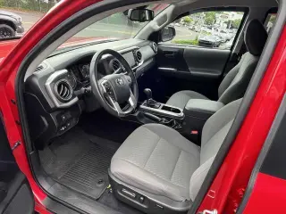 Toyota Tacoma 2021 4x4 SR5 V6 4dr Double Cab 6.1 ft LB
