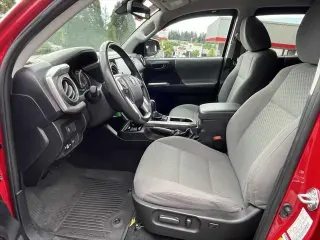 Toyota Tacoma 2021 4x4 SR5 V6 4dr Double Cab 6.1 ft LB