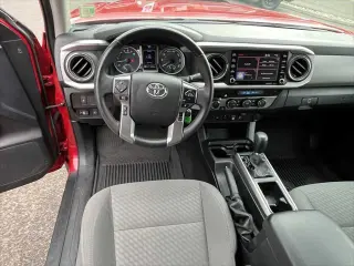 Toyota Tacoma 2021 4x4 SR5 V6 4dr Double Cab 6.1 ft LB
