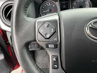 Toyota Tacoma 2021 4x4 SR5 V6 4dr Double Cab 6.1 ft LB
