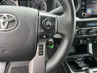 Toyota Tacoma 2021 4x4 SR5 V6 4dr Double Cab 6.1 ft LB