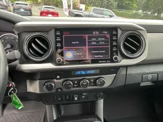 Toyota Tacoma 2021 4x4 SR5 V6 4dr Double Cab 6.1 ft LB