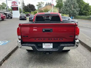 Toyota Tacoma 2021 4x4 SR5 V6 4dr Double Cab 6.1 ft LB