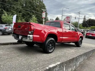 Toyota Tacoma 2021 4x4 SR5 V6 4dr Double Cab 6.1 ft LB