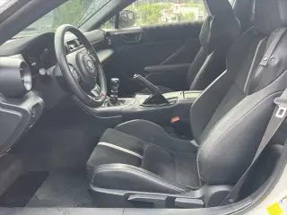 Toyota GR86 2024 Premium 2dr Coupe 6M