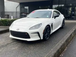 Toyota GR86 2024 Premium 2dr Coupe 6M